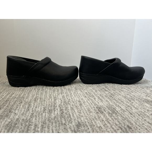 Dansko Women SZ 10.5-11 M Clogs Shoes Men SZ 13.5-14 Leather, Healthcare, EUC - Picture 5 of 9